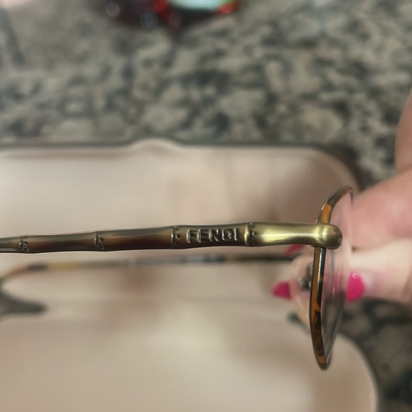 Fendi frames - Picture 3 of 3